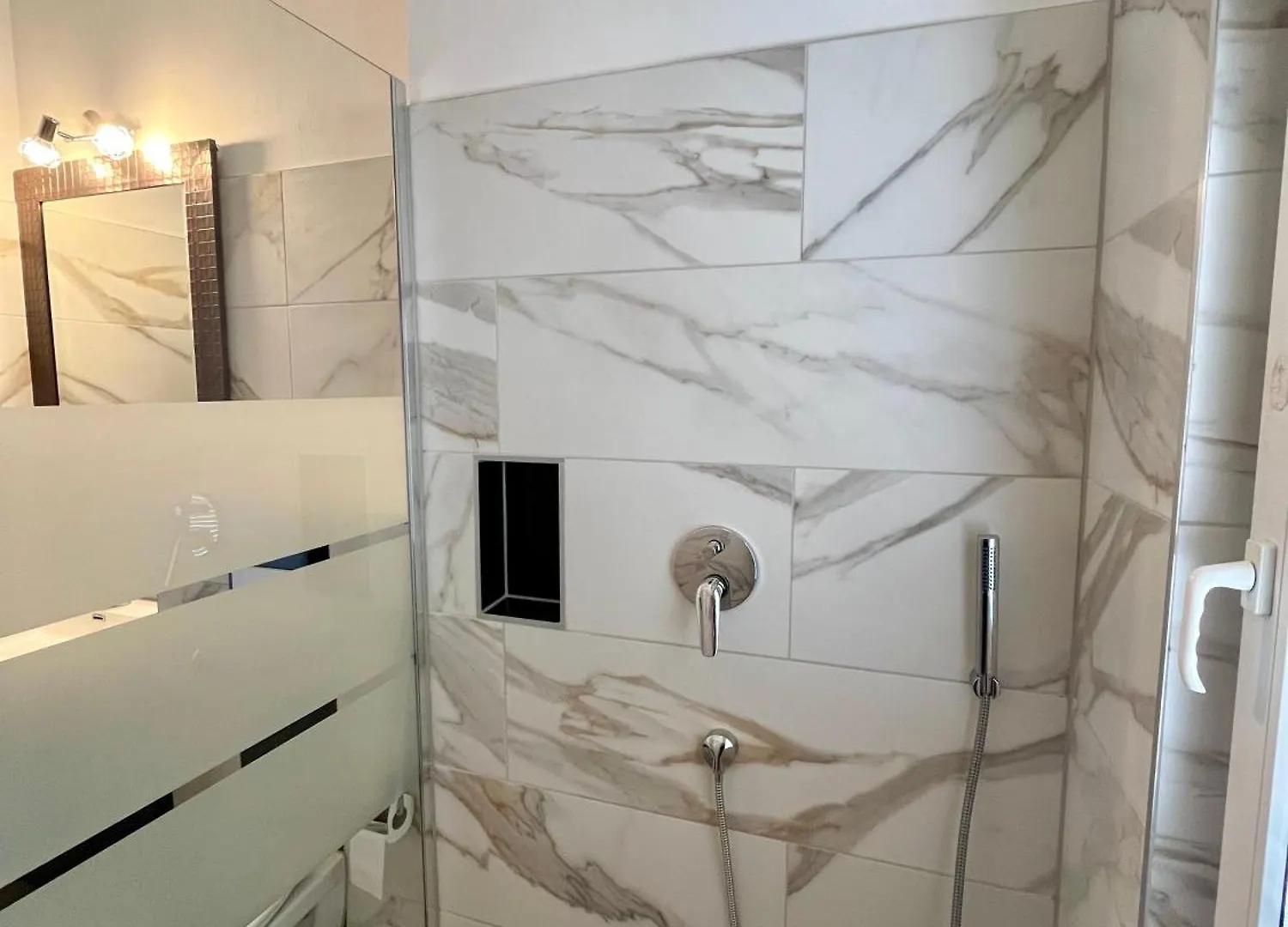 Rosa Apartment Vir Croatia